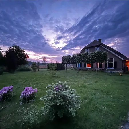 Erve Zonnehoeve En Wijngaard 3* Vorden